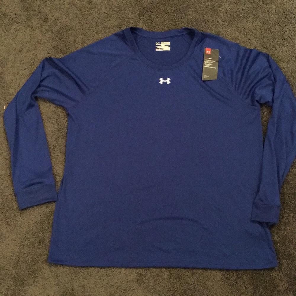 Under Armour ling sleeve shirt